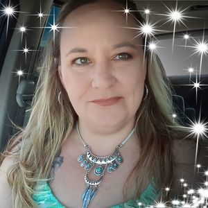 Meet your Posher, Mandy